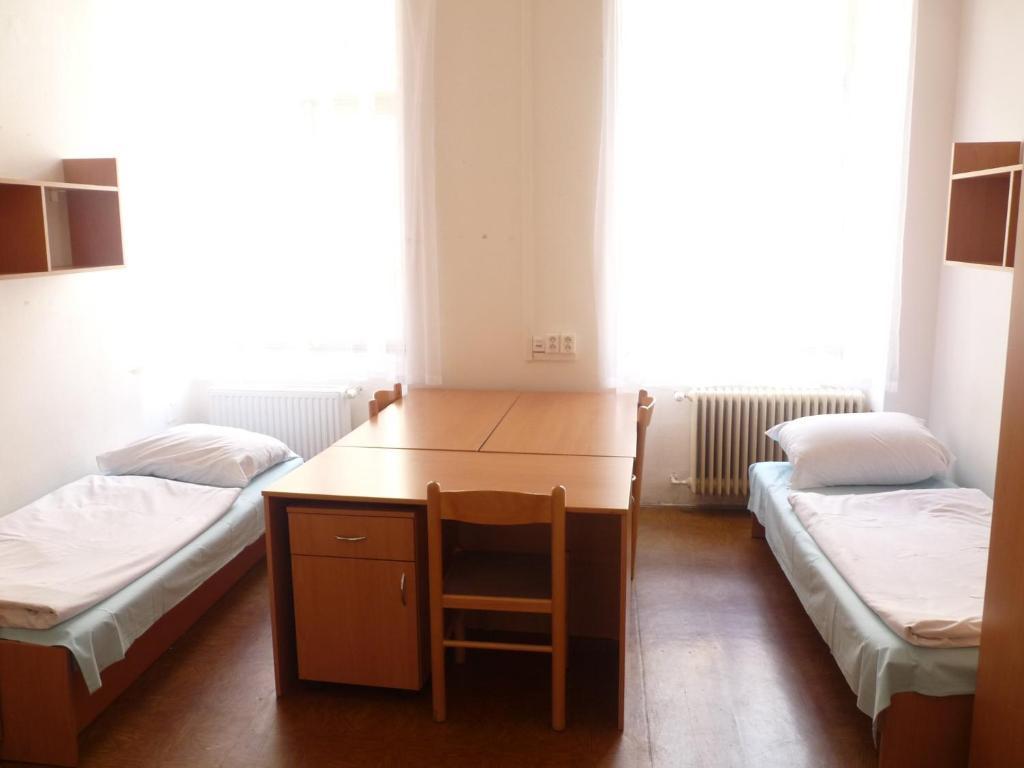 Ats Hostel Jednota Prague Ngoại thất bức ảnh